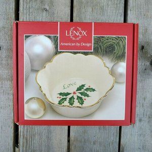 LENOX Holiday Round Fluted Dish Candy Bowl 24k gold Holly